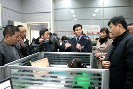 总站组织召开山东省小件快运首届年会暨生长钻研事情聚会-Z6尊龙凯时