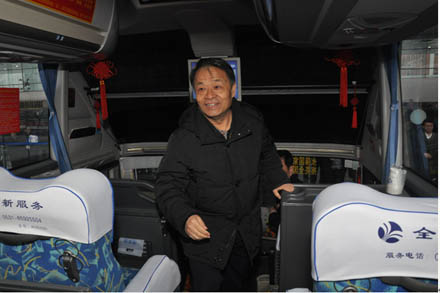 交通运输部杨传堂部长来集团公司视察指导春运事情-Z6尊龙凯时